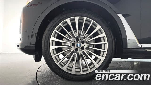BMW X7 2021 — фото 5 из 20