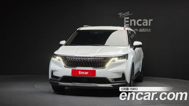 Kia Carnival 2022 — Фото 3/20