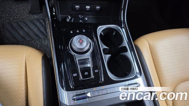 Kia Carnival 2022 — Фото 9/20
