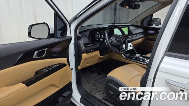 Kia Carnival 2022 — Фото 10/20