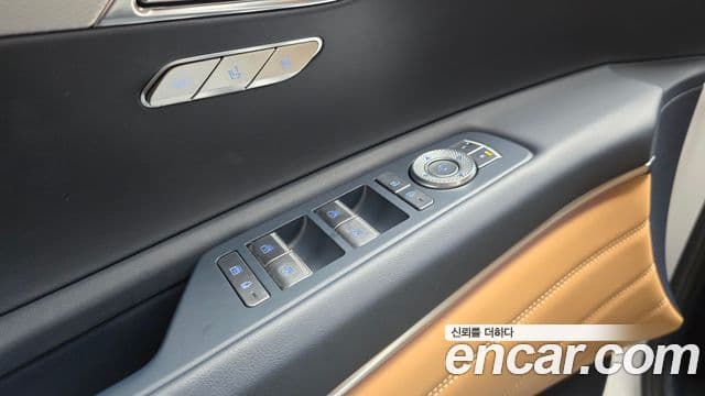 Genesis GV80 2023 — Şəkil 13/20