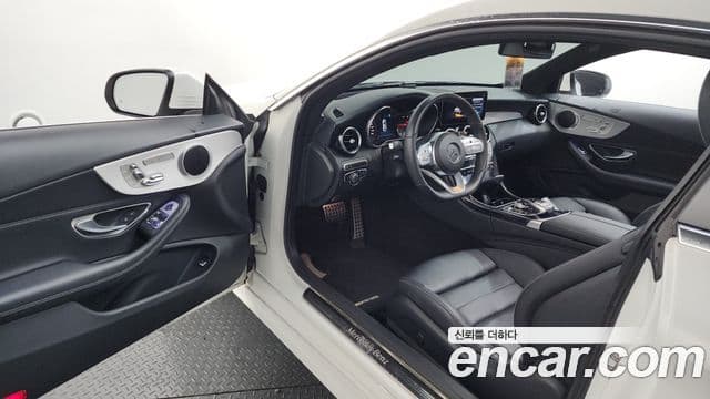Mercedes-Benz C-Class 2019 — ფოტო 10/20