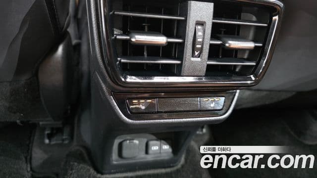 Lexus NX350h 2025 — Photo 21/30