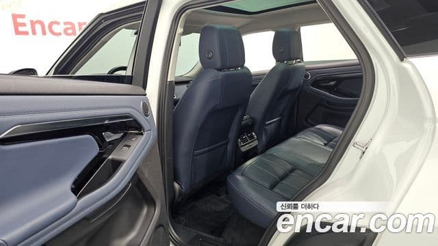 Land Rover Range Rover Evoque 2020 — Şəkil 18/20