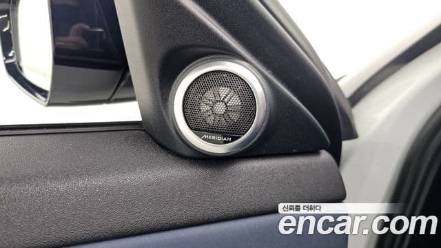 Land Rover Range Rover Evoque 2020 — Şəkil 32/33