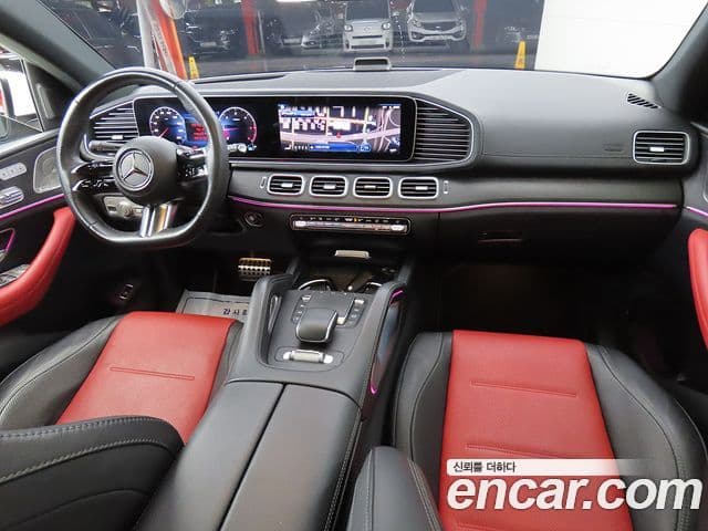 Mercedes-Benz GLE-Class 2023 — ფოტო 4/20