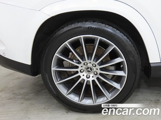 Mercedes-Benz GLE-Class 2023 — ფოტო 20/20