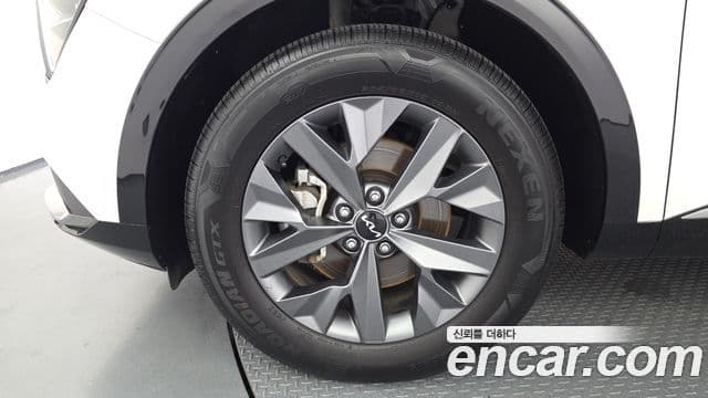Kia Sportage 2024 — фото 5 из 20