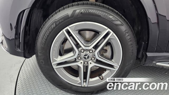 Mercedes-Benz GLE-Class 2022 — ფოტო 5/20