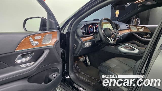 Mercedes-Benz GLE-Class 2022 — Şəkil 10/20