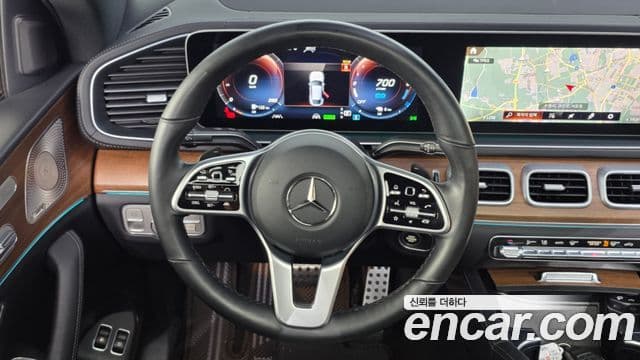 Mercedes-Benz GLE-Class 2022 — ფოტო 13/20