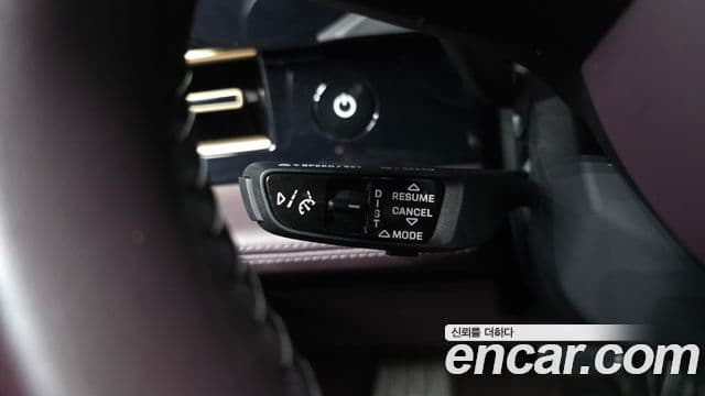 Porsche Taycan 2021 — ფოტო 16/36