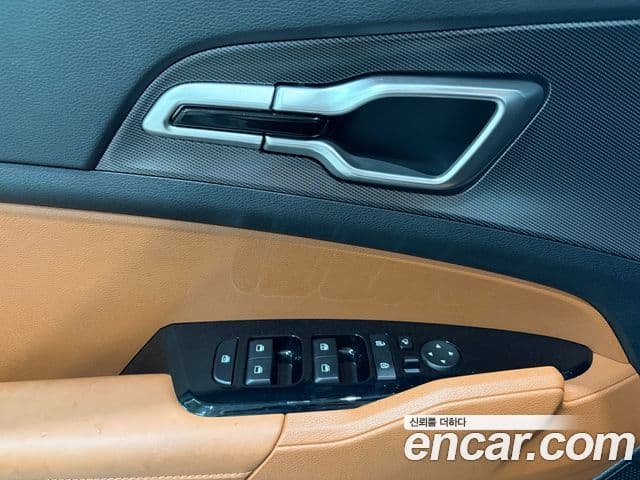 Kia Sportage 2022 — Фото 16/20