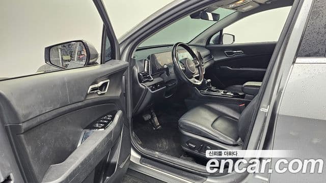Kia Sportage 2023 — Şəkil 10/20