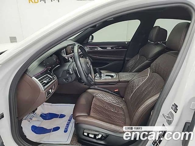 BMW 7 Series 2020 — Şəkil 11/18