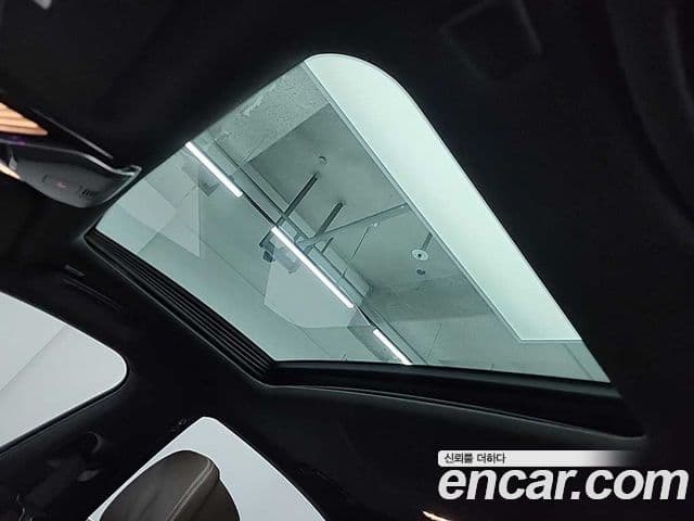BMW 7 Series 2020 — фото 15 из 18