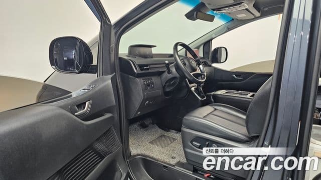 Hyundai Staria 2021 — Şəkil 10/20