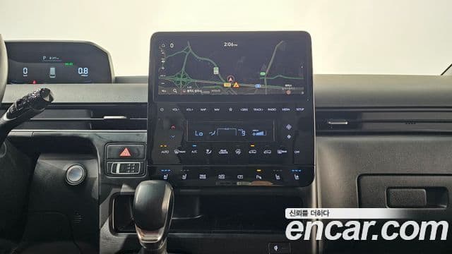 Hyundai Staria 2021 — Şəkil 13/20