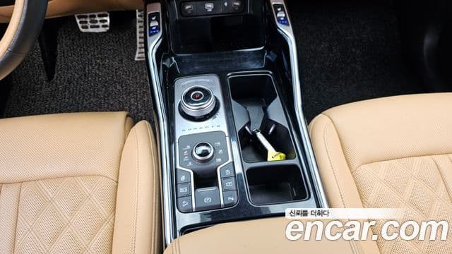 Kia Sorento 2023 — фото 9 из 20