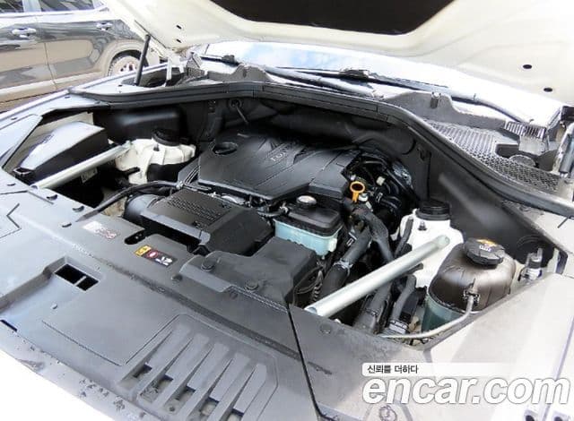 Genesis GV80 2020 — ფოტო 19/20