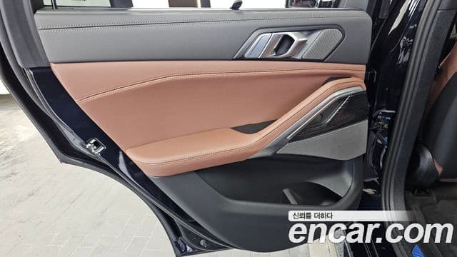 BMW X6 2025 — Photo 11/34