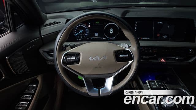 Kia K8 2023 — Şəkil 13/20