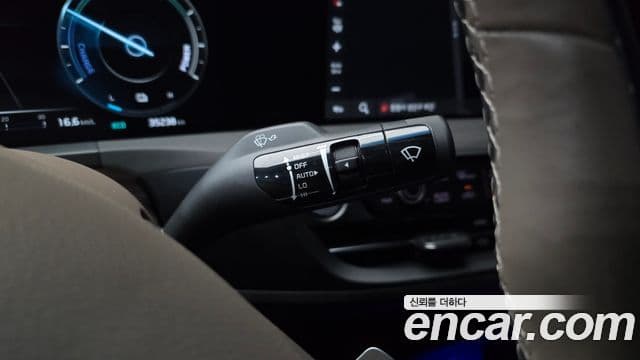 Kia K8 2023 — фото 17 из 20