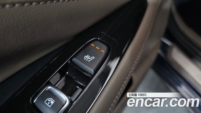 Kia K8 2023 — Şəkil 18/20