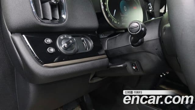 Mini Cooper Countryman 2023 — Фото 12/20
