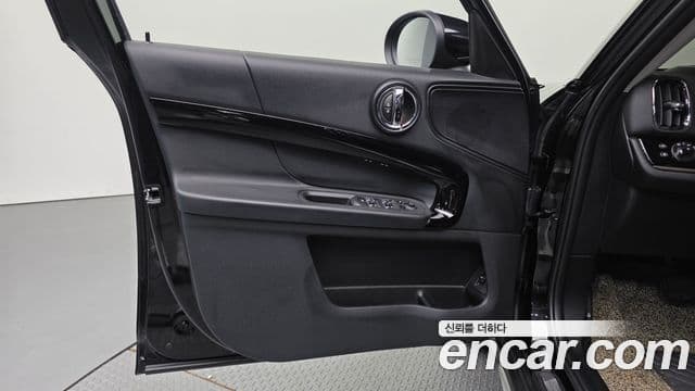 Mini Cooper Countryman 2023 — Photo 12/33