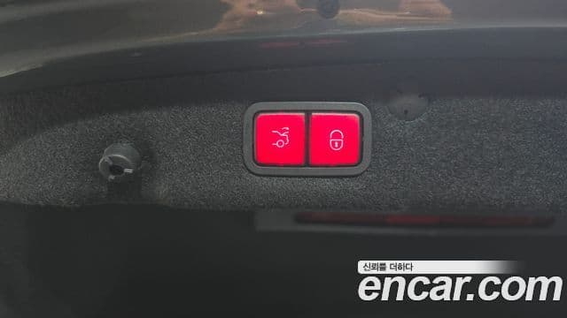 Mercedes-Benz C-Class 2021 — Şəkil 19/20