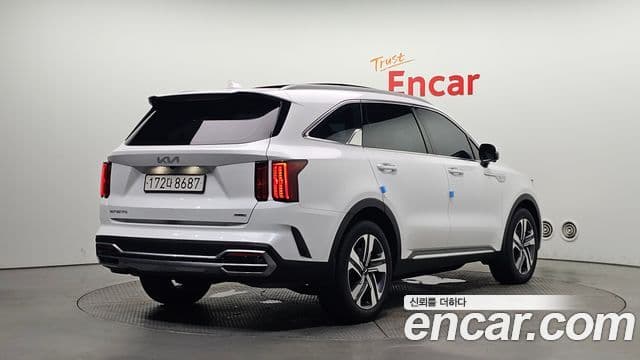 Kia Sorento 2023 — фото 2 из 20