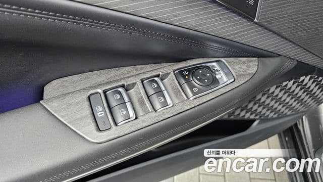 Kia K8 2025 — Photo 3/34