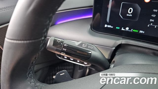 Kia K8 2025 — Photo 16/34