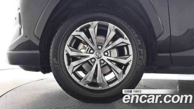 Toyota RAV4 2024 — Şəkil 5/20