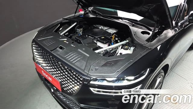 Genesis GV70 2023 — ფოტო 6/20