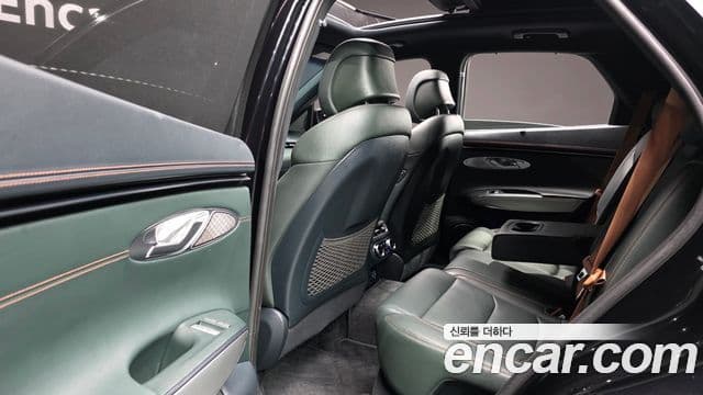 Genesis GV70 2023 — ფოტო 11/20