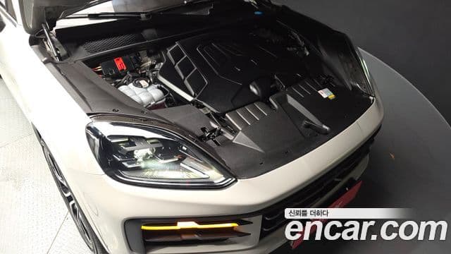 Porsche Cayenne 2023 — Şəkil 6/20