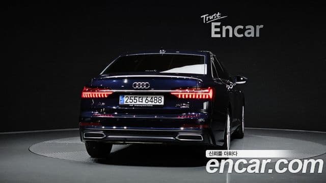 Audi A6 2020 — ფოტო 4/20