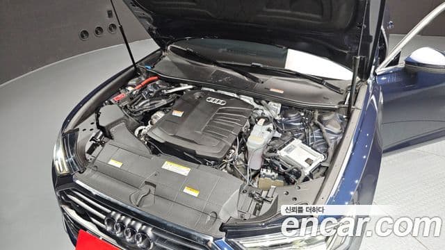 Audi A6 2020 — ფოტო 6/20