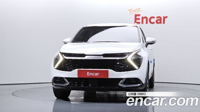 Kia Sportage 2021 — ფოტო 3/20