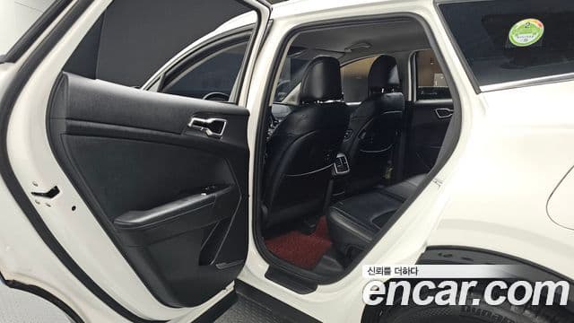 Kia Sportage 2021 — ფოტო 12/20