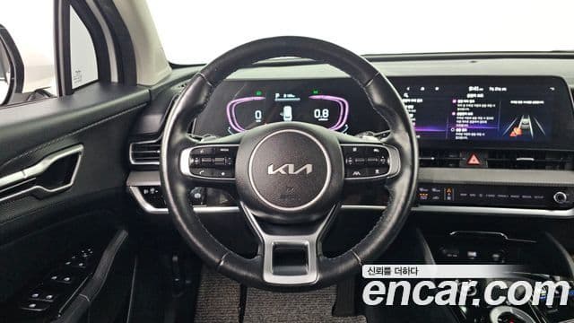 Kia Sportage 2021 — ფოტო 13/20