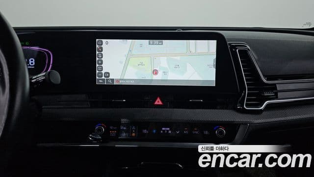 Kia Sportage 2021 — ფოტო 14/20