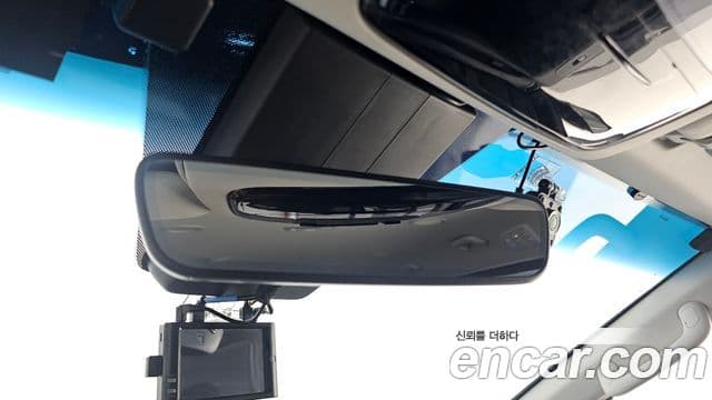 Hyundai Staria 2022 — ფოტო 16/20