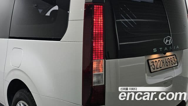 Hyundai Staria 2022 — Şəkil 3/32
