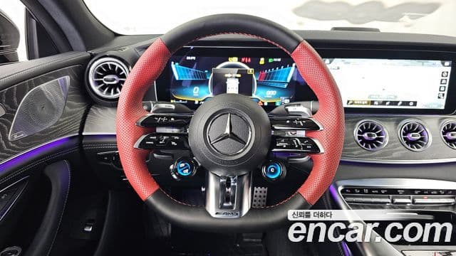 Mercedes-Benz AMG GT 2022 — Фото 13/20
