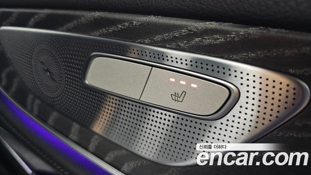 Mercedes-Benz AMG GT 2022 — Фото 19/20