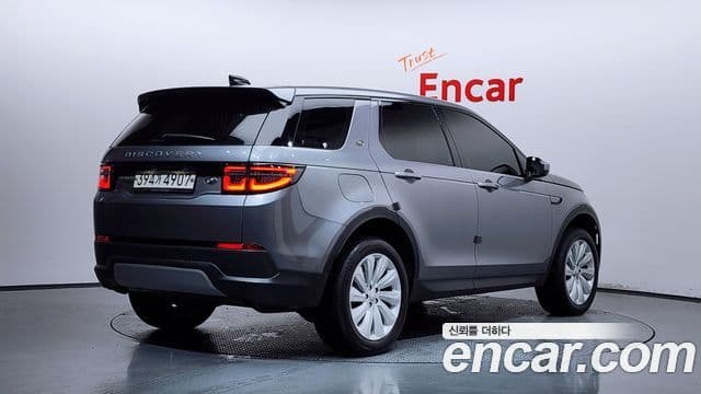 Land Rover Discovery Sport 2020 — ფოტო 2/20