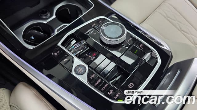 BMW X5 2025 — фото 9 из 20